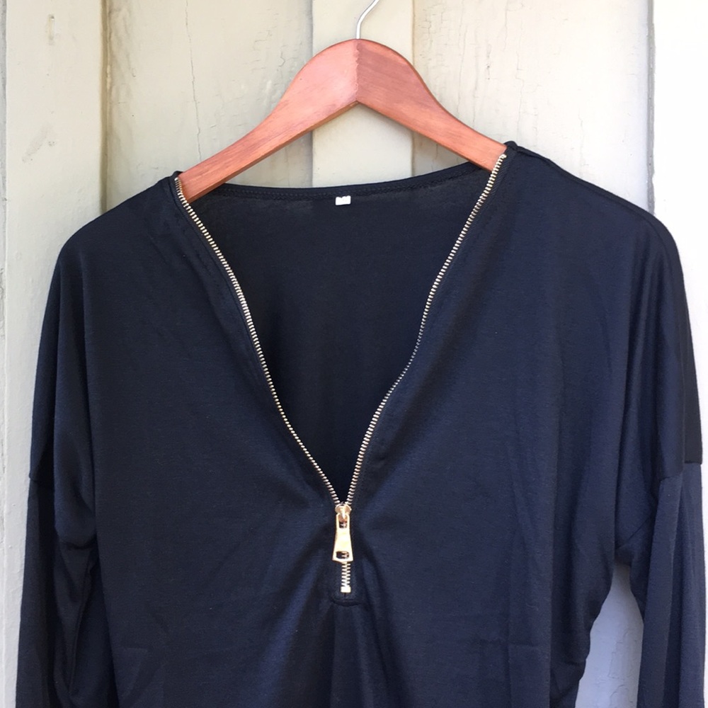 New! Black Gold Zip Top - Picture 3 of 6
